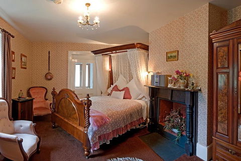 Tynwald - Accommodation Tasmania 2