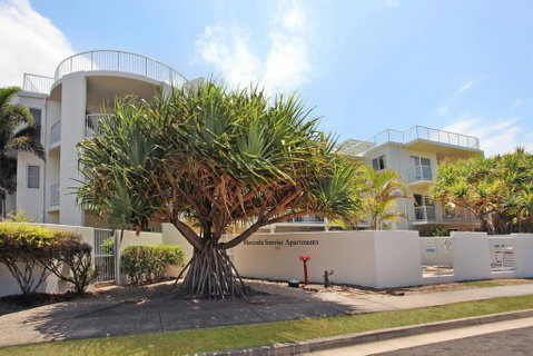 Unit 1 Marcoola Sunrise - Marcoola Beach - Accommodation Tasmania 0