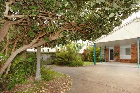 Unit 1/14 Tamarindus Street Marcoola Beach, Pet Friendly, 300 BOND, Linen Supplied - Accommodation Tasmania 1