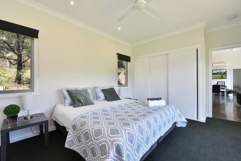 Valle Laguna - Accommodation Tasmania 3