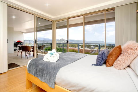 VIEWS ON ELSHEBY - Accommodation Tasmania 1