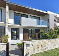 Villa Capri Waterside at Trinity Point - Accommodation Tasmania