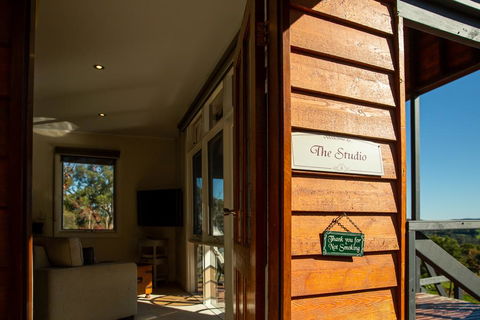 Vivere Retreat - Accommodation Tasmania 2