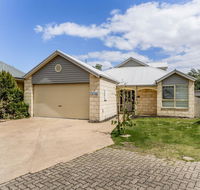 WALKIN ON SUNSHINE - STROLL TO BEACH BREAK - Accommodation Tasmania