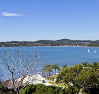 Wanda Point House - Tranquil Elegant  Dog Friendly - Accommodation Tasmania