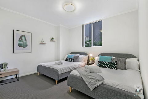 WARRICK FRAM 3 BEDS APT FREE PARKING WALK TO WESTFIELD CLOSE TO HOSPITAL NWF003 - Accommodation Tasmania 2
