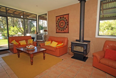 Waterfront Delight On Cater - Accommodation Tasmania 2