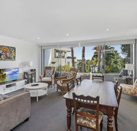 Waterfront resort living with space for the family - Accommodation Tasmania
