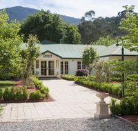 Oscar's On The Yarra - Accommodation Tasmania