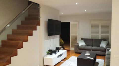 Central To Cowes - Accommodation Tasmania 3