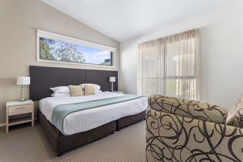 Quality Hotel Point Cook - Accommodation Tasmania 5