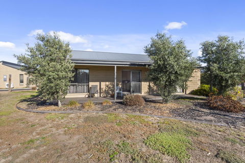 Quality Hotel Point Cook - Accommodation Tasmania 23