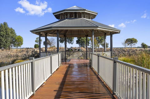 Quality Hotel Point Cook - Accommodation Tasmania 4