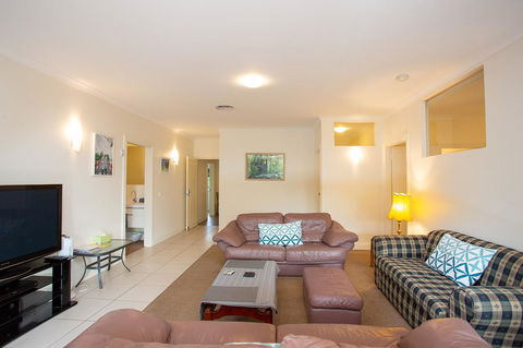 Austral Place 88 Via Merri River - Accommodation Tasmania 6