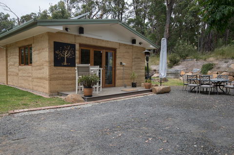 Bundjil Studio - Accommodation Tasmania 1