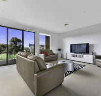 23 Coast Drive Torquay - Accommodation Tasmania
