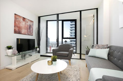 Complete Host CBD Lighthouse Apartments - Accommodation Tasmania 9