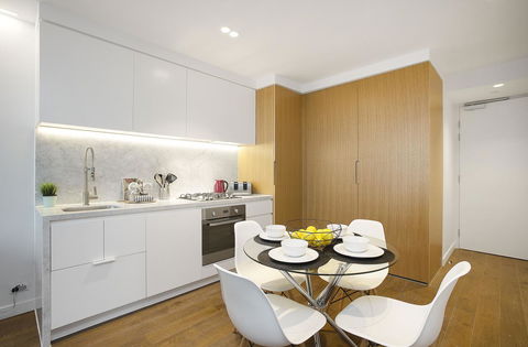 Complete Host CBD Lighthouse Apartments - Accommodation Tasmania 17