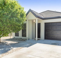 Black Lotus Townhouse - Accommodation Tasmania