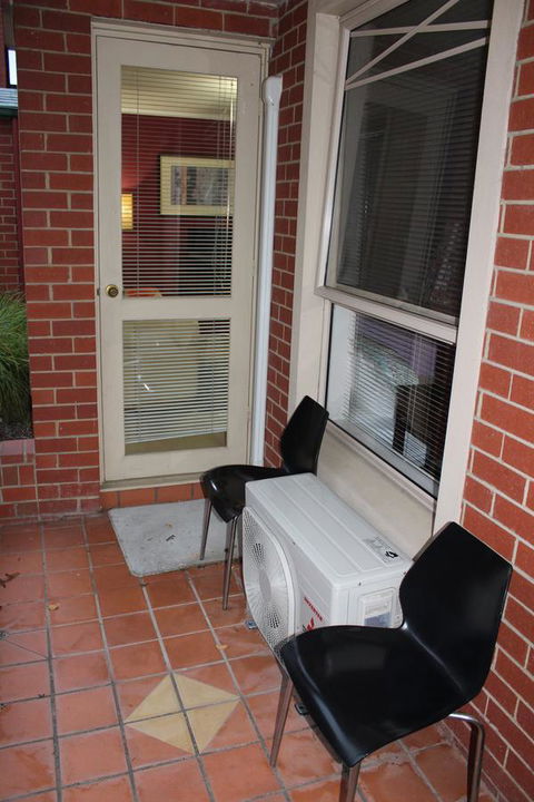 Australian Home Away @ Box Hill 2 Bedroom - Accommodation Tasmania 12