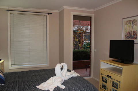 Australian Home Away @ Box Hill 2 Bedroom - Accommodation Tasmania 3