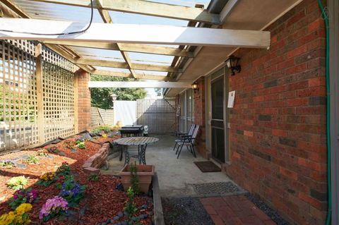 Cottages For Two - Accommodation Tasmania 3
