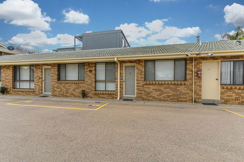 Hybiscus Waterfront Apartments - Accommodation Tasmania 23