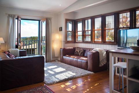 Cabrito - Accommodation Tasmania 6