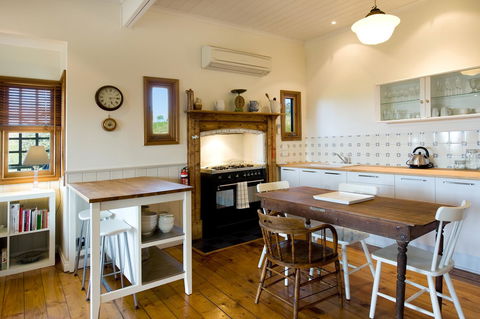 Cabrito - Accommodation Tasmania 2