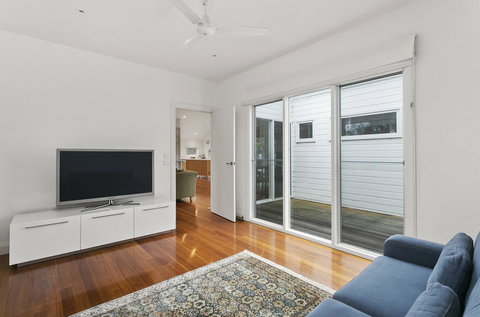 Perfect Blairgowrie Beach House - Accommodation Tasmania 10