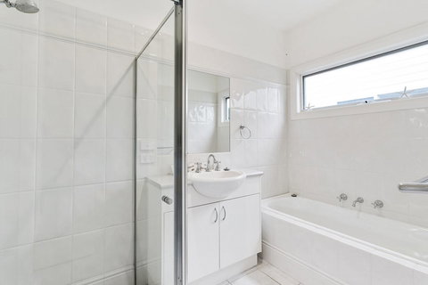 Perfect Blairgowrie Beach House - Accommodation Tasmania 14