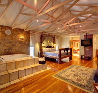 Ditto Daddy's - Accommodation Tasmania