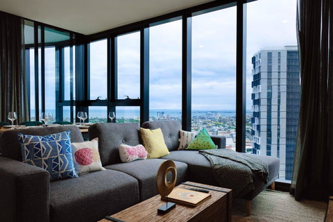 Deluxe Sea Views Apartment - Accommodation Tasmania 14