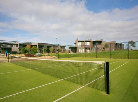 Stylish 3 Bedroom Townhouse - Free Parking - Accommodation Tasmania 25