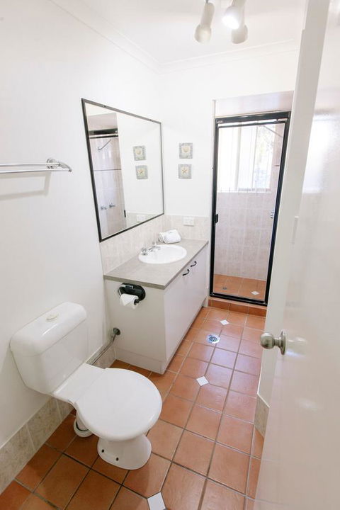 Rainbow Getaway Holiday Apartments - Accommodation Tasmania 28