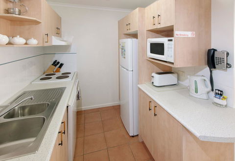 Rainbow Getaway Holiday Apartments - Accommodation Tasmania 25