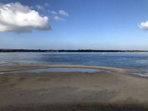 Bribie Island Hotel - Accommodation Tasmania 7
