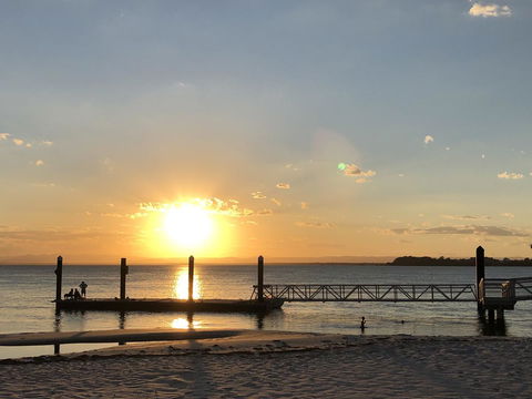 Bribie Island Hotel - Accommodation Tasmania 0