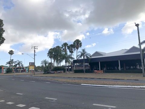 Bribie Island Hotel - Accommodation Tasmania 10