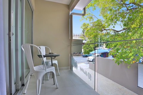 10 Hastings Street Motel - Accommodation Tasmania 9