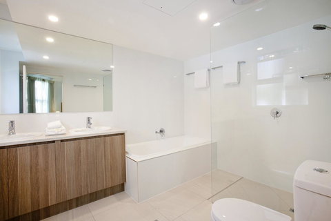 Emerald Noosa - Accommodation Tasmania 28
