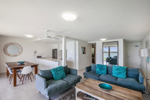 Noosa Harbour Resort - Accommodation Tasmania 23