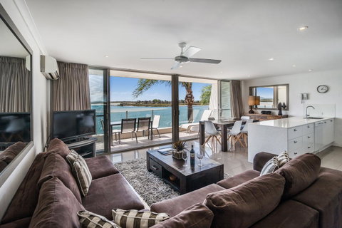 Noosa Harbour Resort - Accommodation Tasmania 22