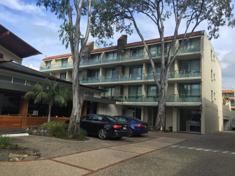 Hotel Laguna - Accommodation Tasmania 14