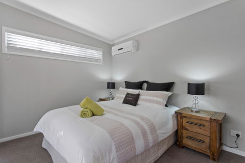 Pandanus Spa Cottage - Accommodation Tasmania 3