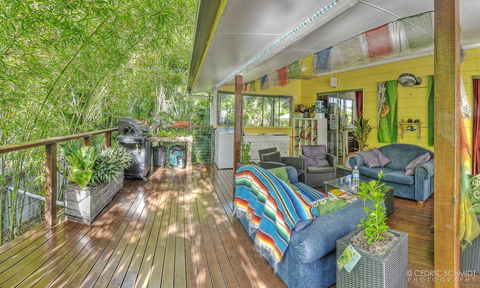KiteSurf 1770 Beach House - Accommodation Tasmania 0