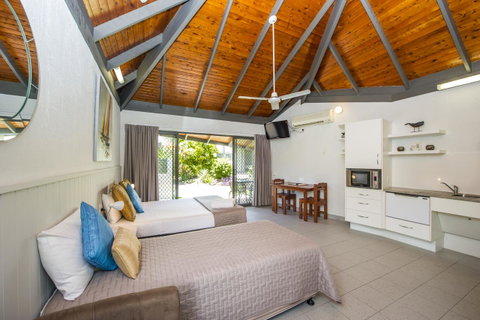 Island Leisure Resort - Accommodation Tasmania 15