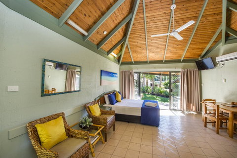 Island Leisure Resort - Accommodation Tasmania 1