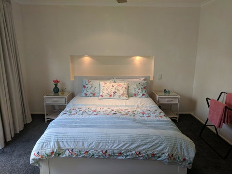 Sobraon ST - Accommodation Tasmania 0