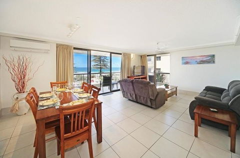 Coolum Caprice - Accommodation Tasmania 7